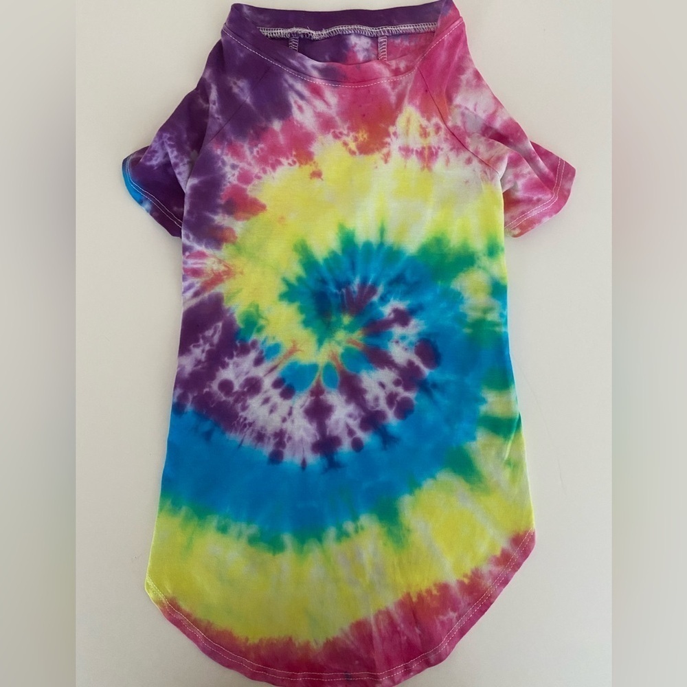 Pet Tee Large Tie Dye Dog Shirt Color Splash ArtMinds Bright & Fun Vibes Styling